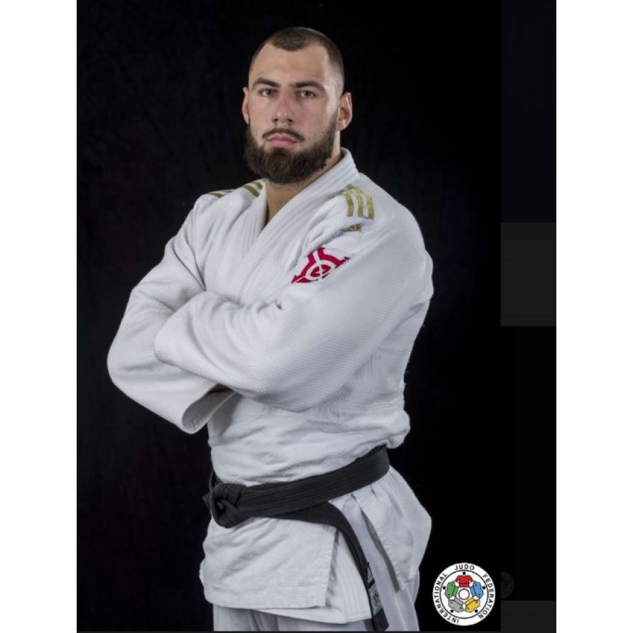 Кимоно для дзюдо Champion II с лицензией IJF