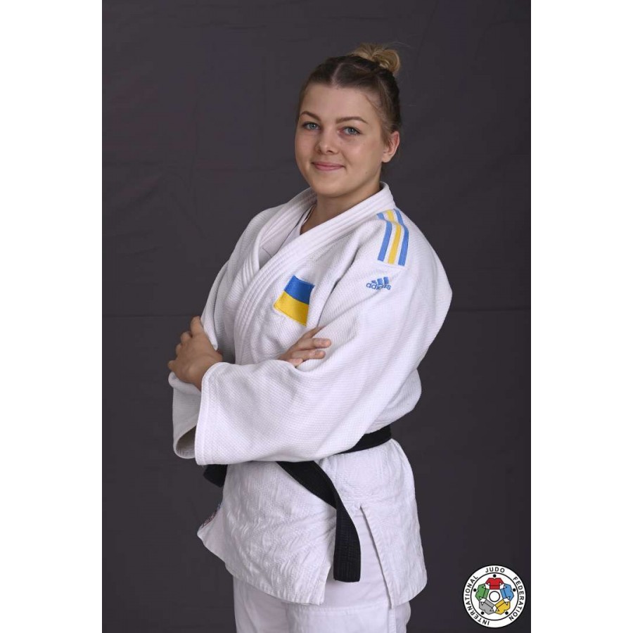 Кимоно для дзюдо Champion II с лицензией IJF | (белое/сине-желтые полосы | ADIDAS J-IJF-SMU