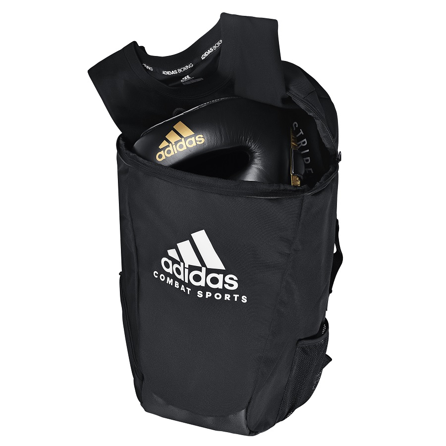 Рюкзак с белым логотипом Combat Sports