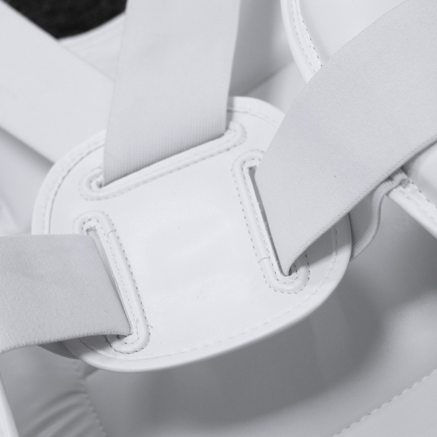 Защита туловища для детей с лицензией WKF | белый | Adidas AdiPKID
